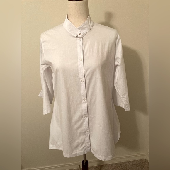 B&K Moda.  White Button Up Tunic Style Blouse. Size 4 - Picture 1 of 13